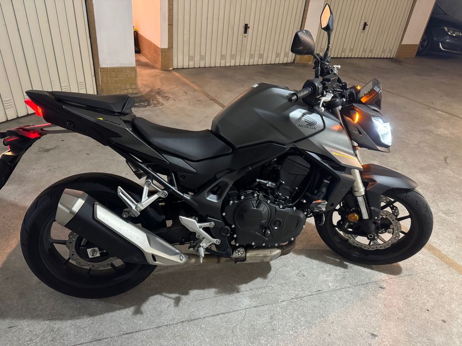 Hornet cb750 de 4/2023