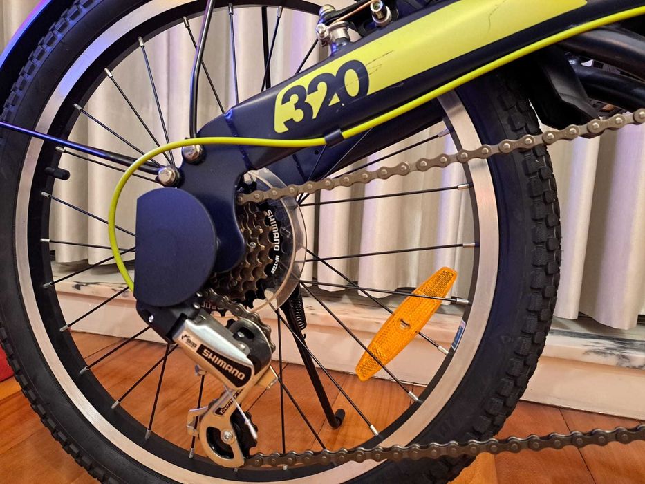 Bicicleta Dobrável Decathlon b-fold 320 - Nova