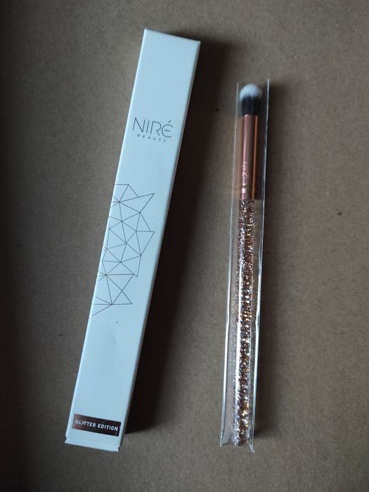 Nire Beauty pędzel do cieni 220 domed blending