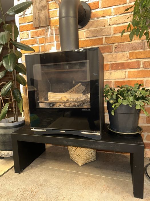 Koza / kominek wolnostojący STOVAX Riva Vision