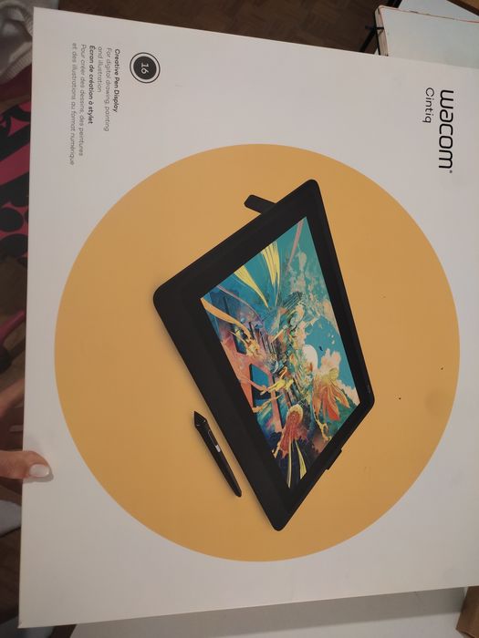 Mesa digitalizadora Wacom Cintiq 16"