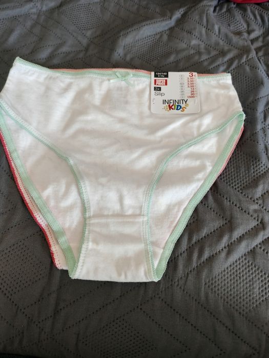 Majtki dziewczęce 3 pary