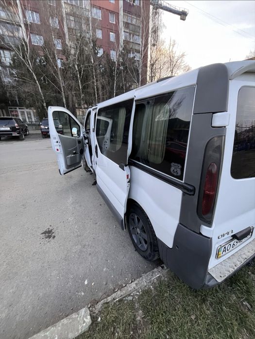 Продам опель віваро 1,9 дизель
