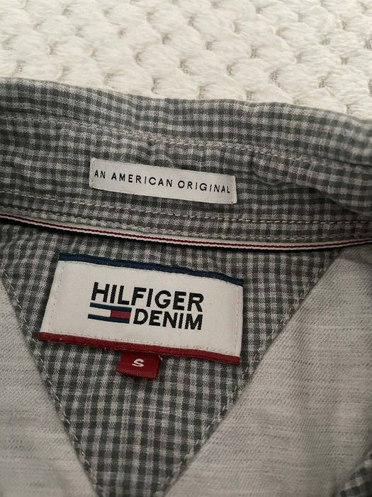 Casualowa koszula Hilfiger denim rozmiar s
.Stan bardzo dobry.  Szero