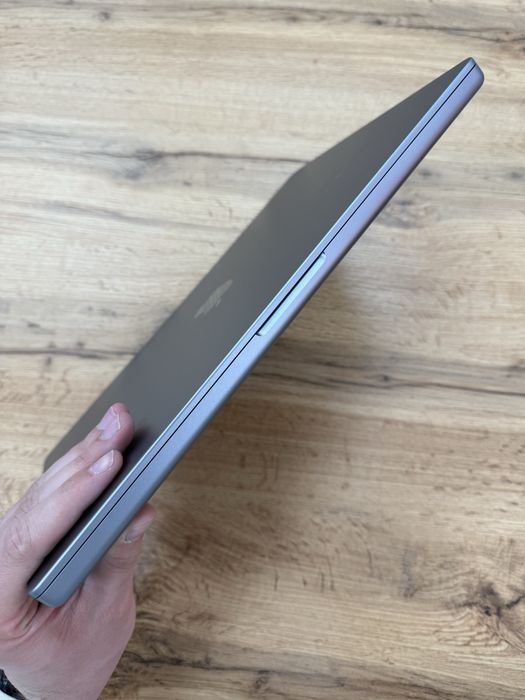Магазин - 16” 2021 MacBook Pro M1PRO/32GB/512GB SpaceGray Батарея: 100% - Гарантія