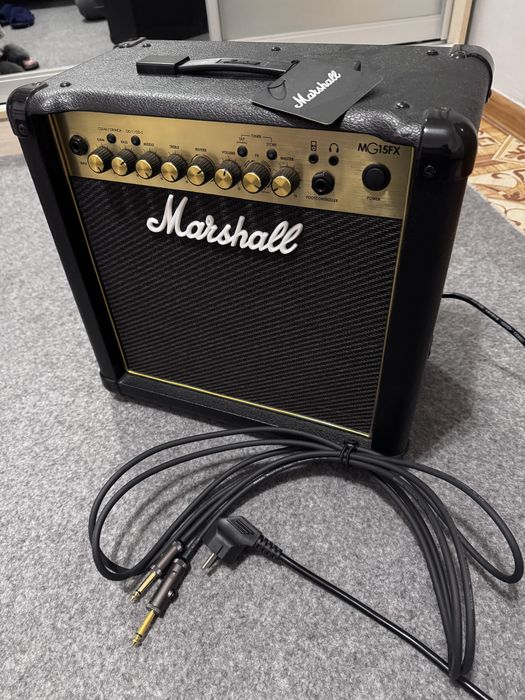 комбопідсилювач Marshall MG15GFX з кабелем