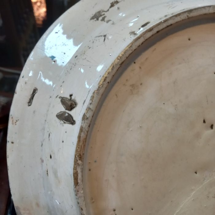 3 pratos grandes 34 a 36 cm faiança Portuguesa Séc.XIX