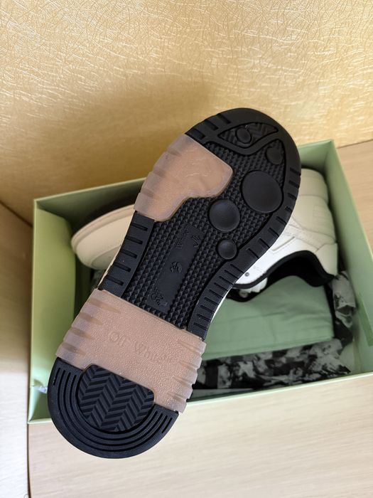 Кроссовки Out Of Office Off-White Odsy-1000