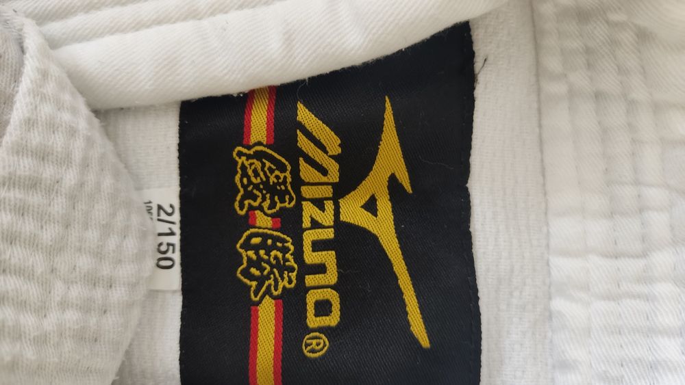 Кімоно Mizuno для мальчика або дівчинки зріст 150 см