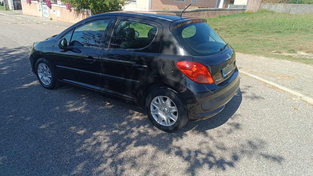Peugeot 207 1.4 HDI motor com 120 mil km — photo 4