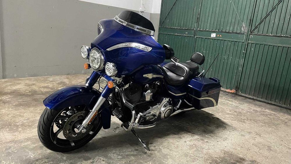 Harley Davidson Street Glide CVO 2010