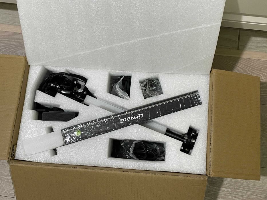 Лазерний гравер Creality Falcon SE 10W (читайте опис уважно)