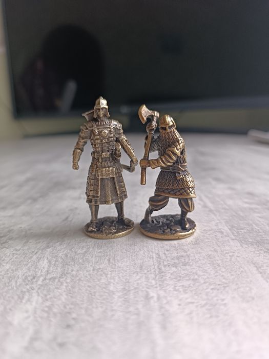 оловянный солдатик, викинг с топором 45мм, монгольский лучник 50мм