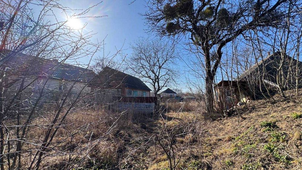 Продам будинок з великою ділянкою в Слободі Дашковецька