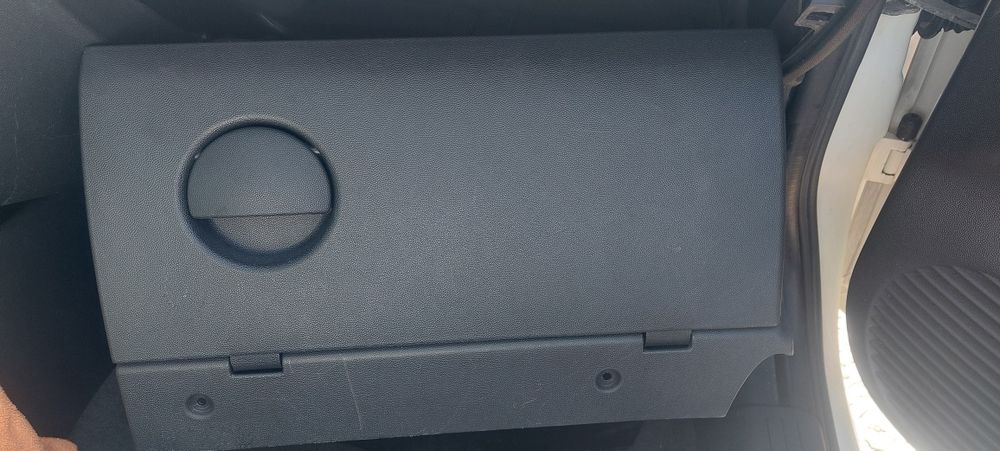 Porta luvas Opel Corsa C
