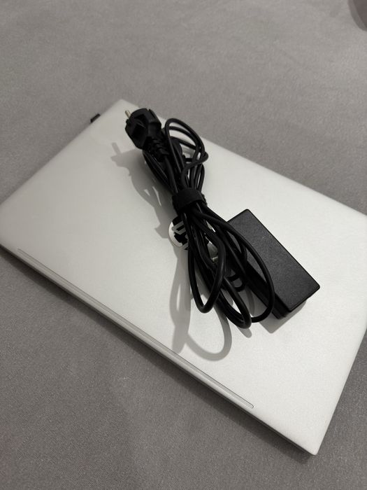 HP Pavilion Laptop 15-eh1xxx