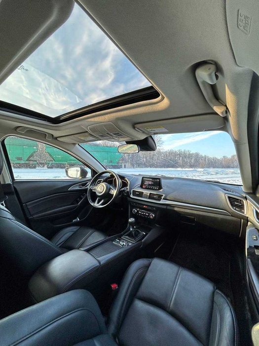 Продається Mazda 3