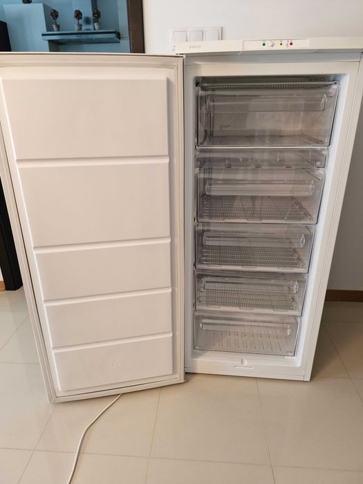 Zamrażalka Electrolux