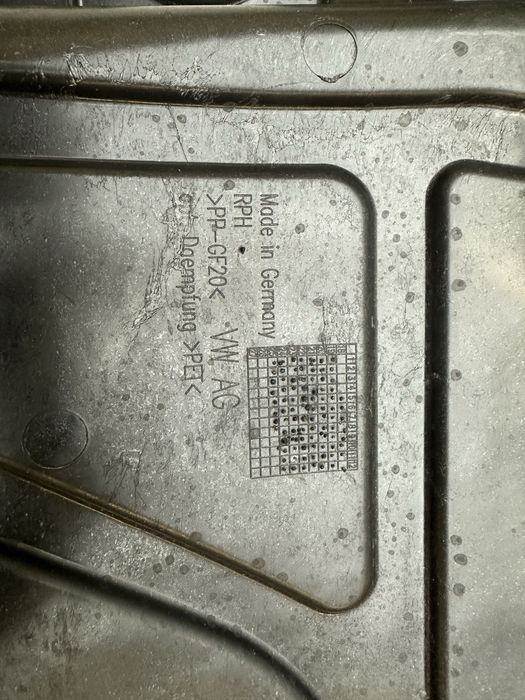 Osłona silnika vw OE nowa