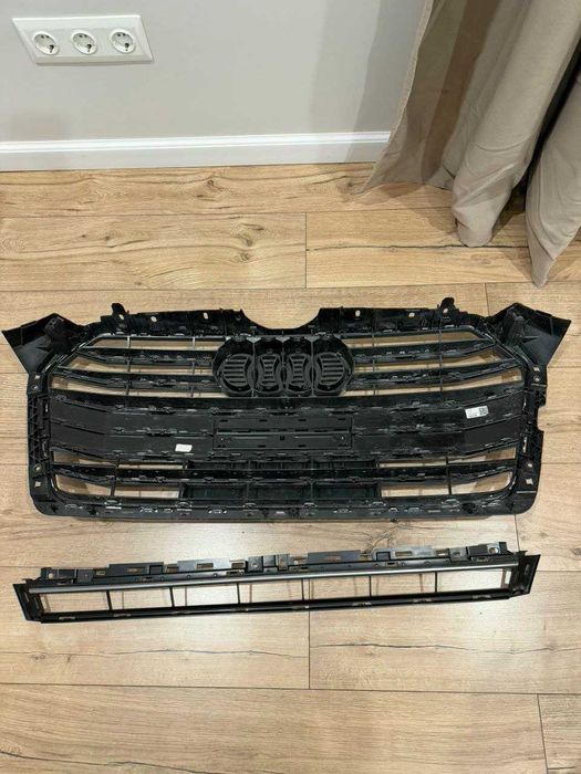 Решетка радиатора Audi A5 B9 F5