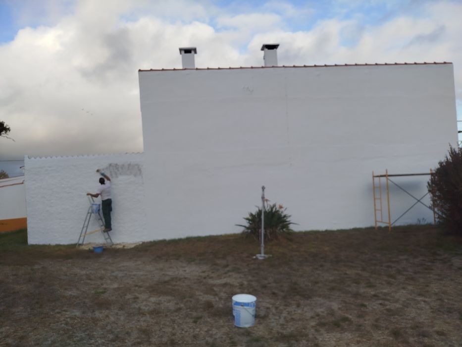 Pinturas e reconstrução estética Low Cost