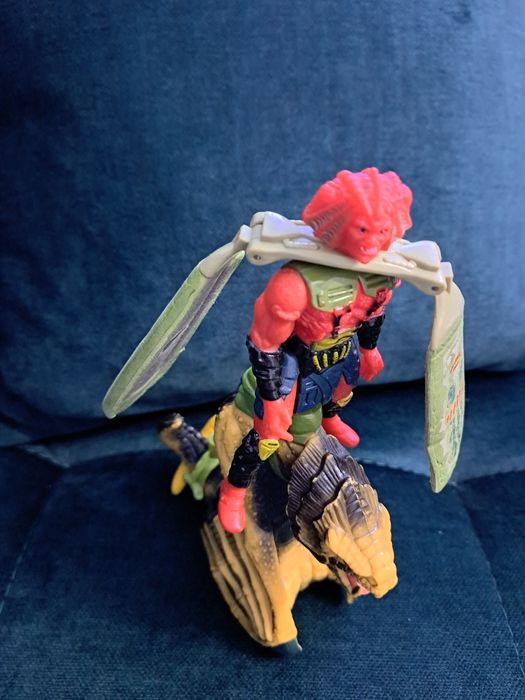 Figurka Action Falcon/Galoob Red Dread Wing 5 z 1995r.