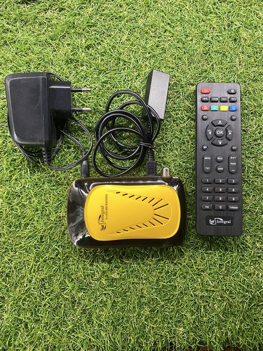 Спутниковый тюнер, ресивер Sat-Integral S-1258 HD
