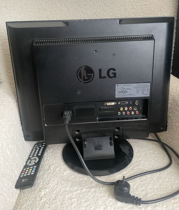 Монитор-телевизор LG Flatron M208WA 20” TV Monitor