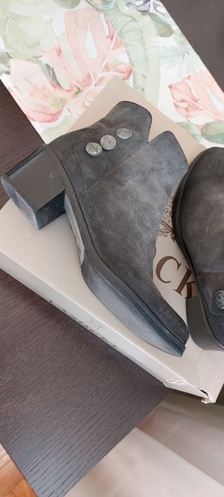 Botki LASOCKI rozm. 39