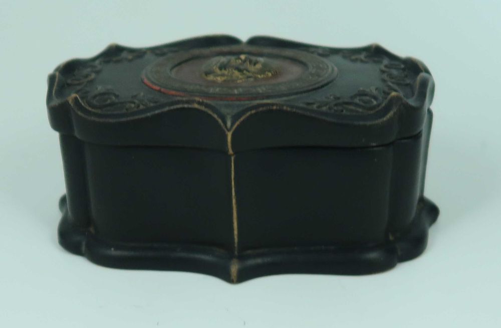 Caixa fosforeira terracota WS&S - Wilhelm Schiller and Sohn 1900s