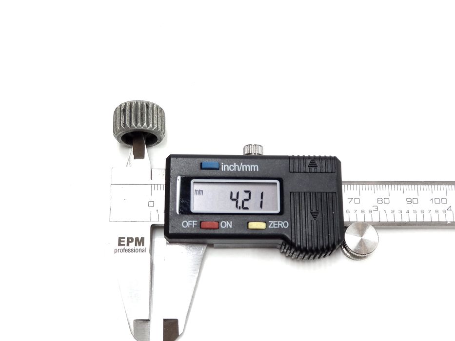 Nakrętka regulacja do śruby