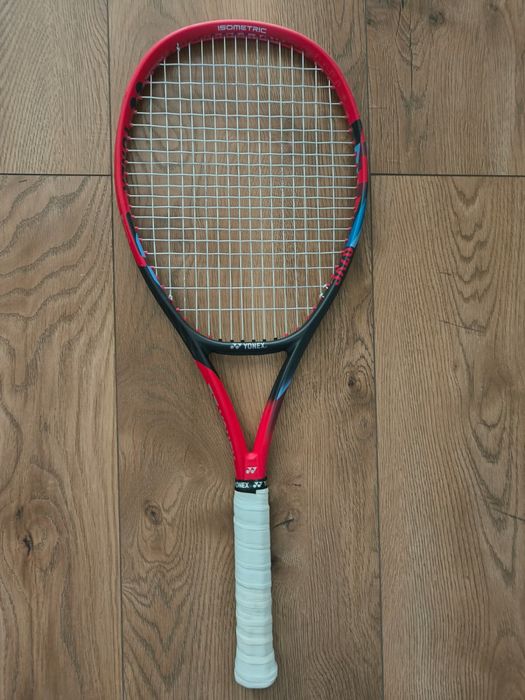 Yonex Vcore Scarlet 100 300g L3. Stan dobry/bardzo dobry