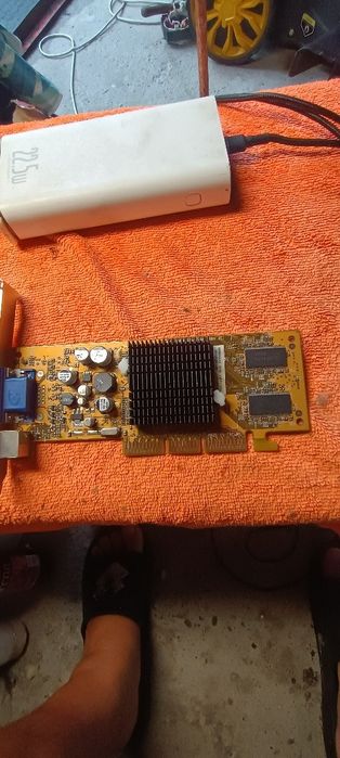 Karta graficzna Pixel view ge force mc440 se