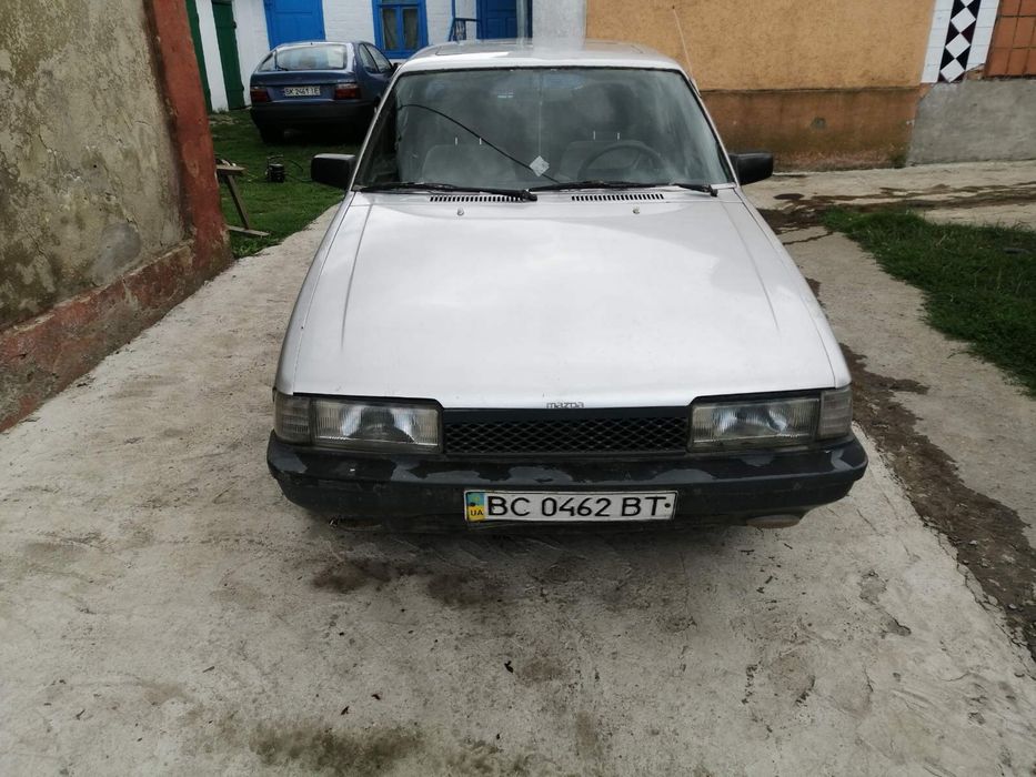 Продам мазду 626 2,0 бенз