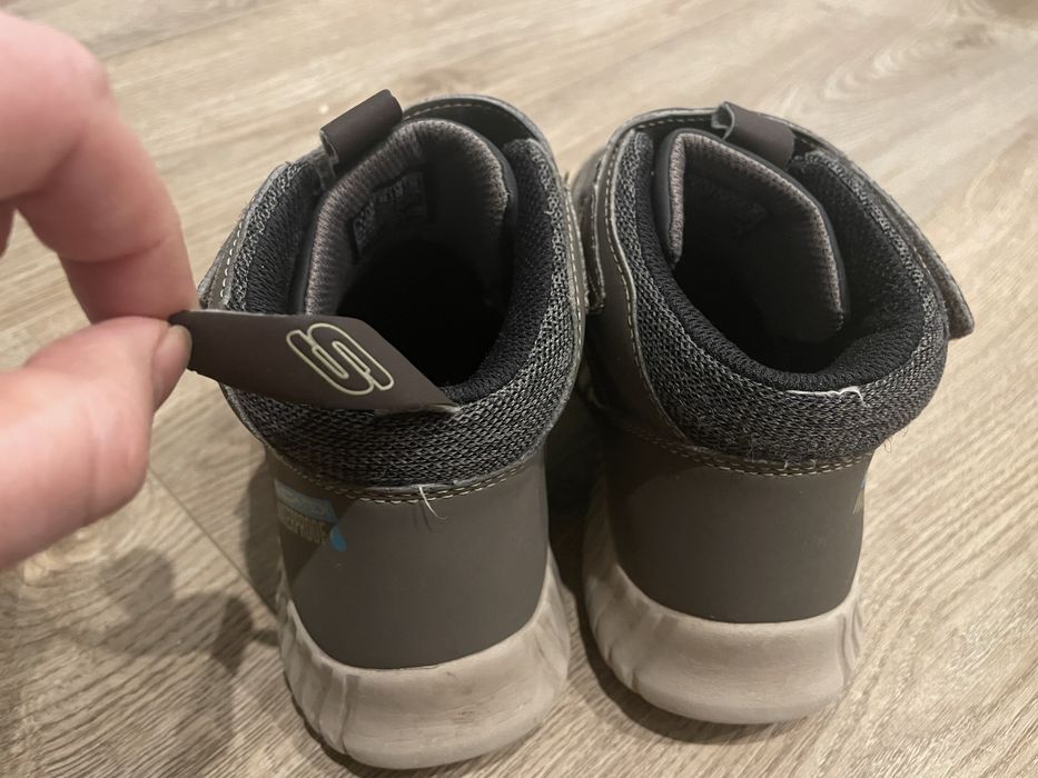 Демісезонні чоботи кросівки Skechers 32 20см