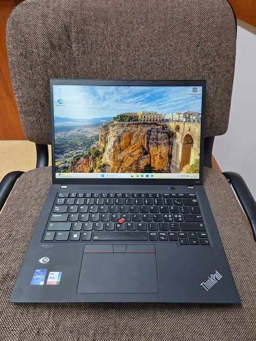 Laptop Lenovo THINKPAD T14 G3 I5-1245U/16GB RAM/256GB/LTE jak nowy