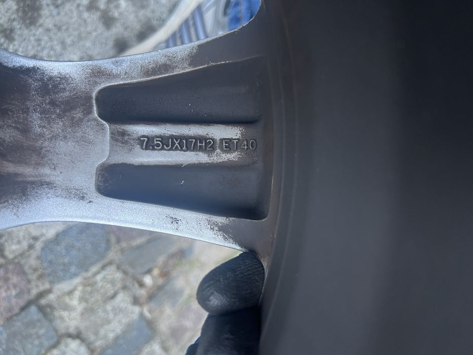Oryginalne alufelgi Mercedes 17