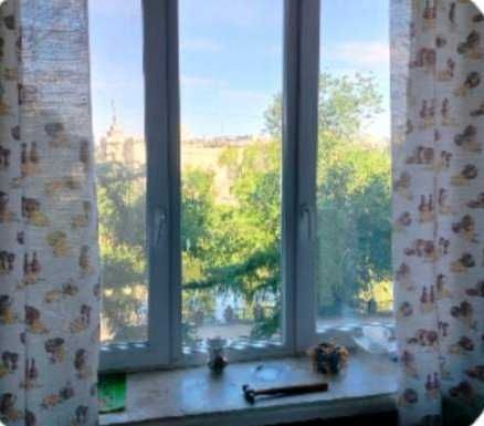 Продаж 2 к квартири сталінки, центр, Гімназійна набережна,14