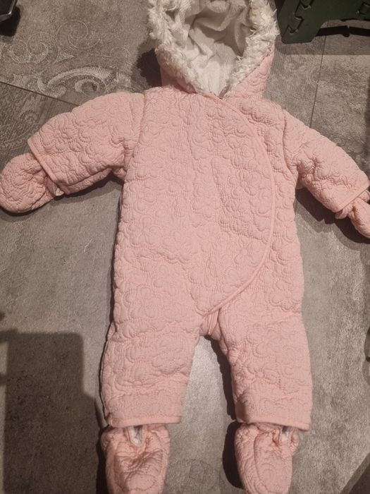 Kombinezon zimowy 0-3