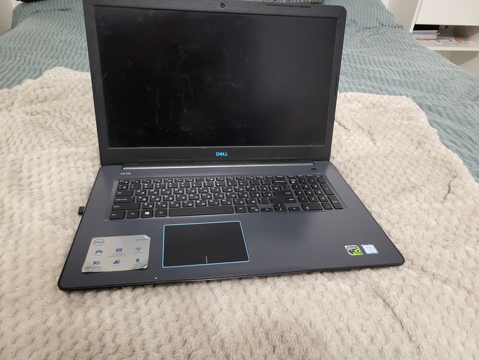 Продаж вживаного ноутбука