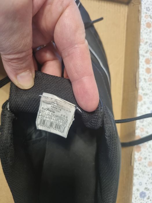 Buty sportowe żwirówki r.45 Kipsta