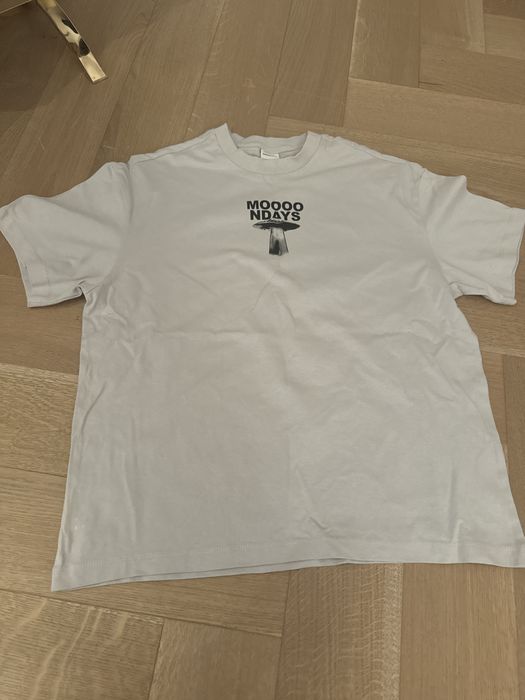 bershka grey tee