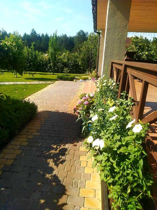 Теплий будинок біля лісу річки та Київського моря без %