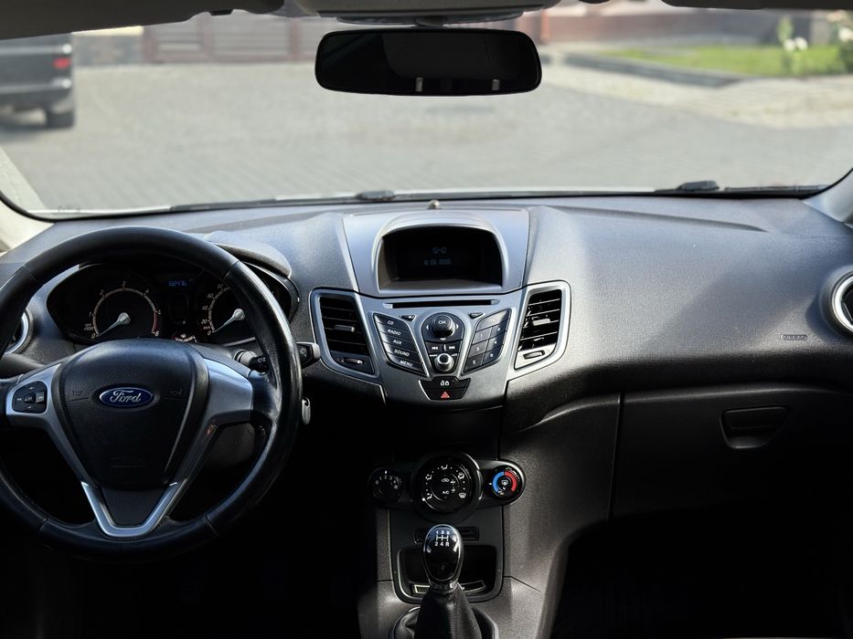 Ford Fiesta 2013 VIN WF0DXXGAKDDM78944 фото оголошення 9 з 18