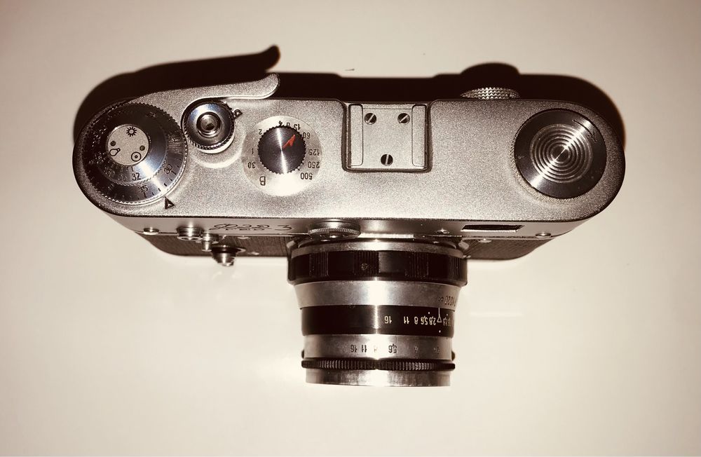 Фотоаппарат FED 3 в отличном состоянии.