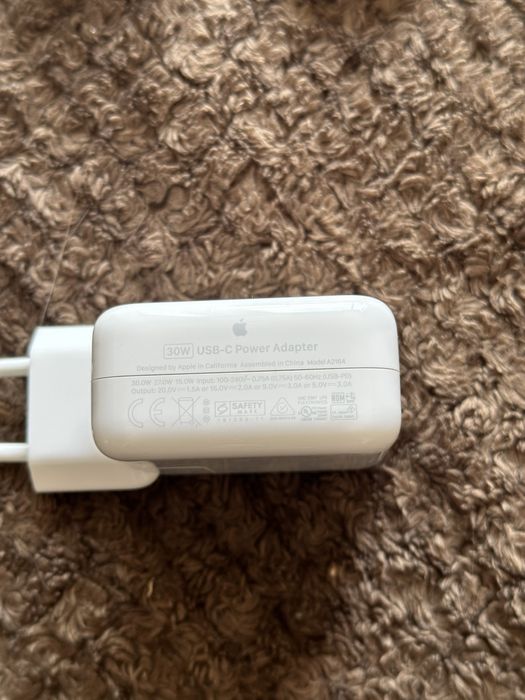 Блок Apple 61w 30w 20w 12w  оригинал для зарядки Macbook Iphone Ipad