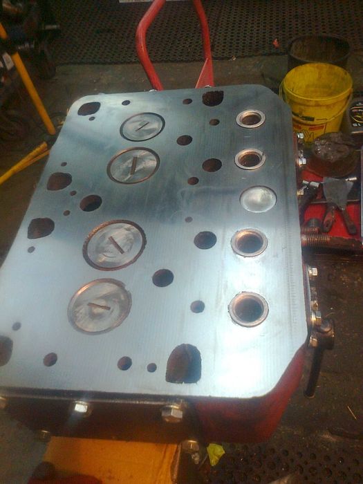 Zetor K 25 głowica silnika nigdy nie spawana/dziewicza