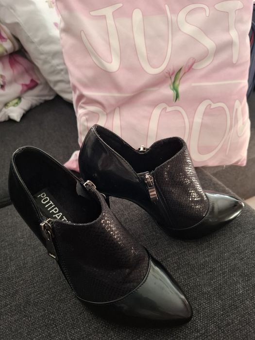 Buty czarne szpilka 36