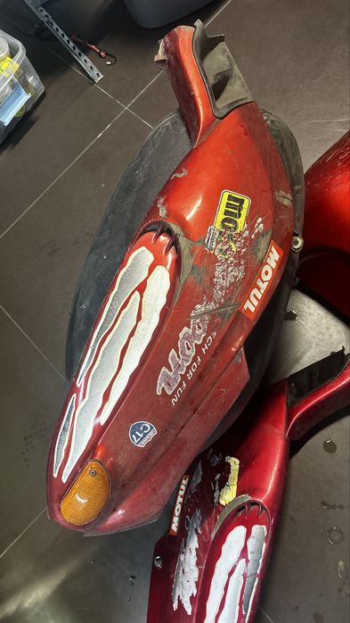 Carnagens gilera typhoon e banco