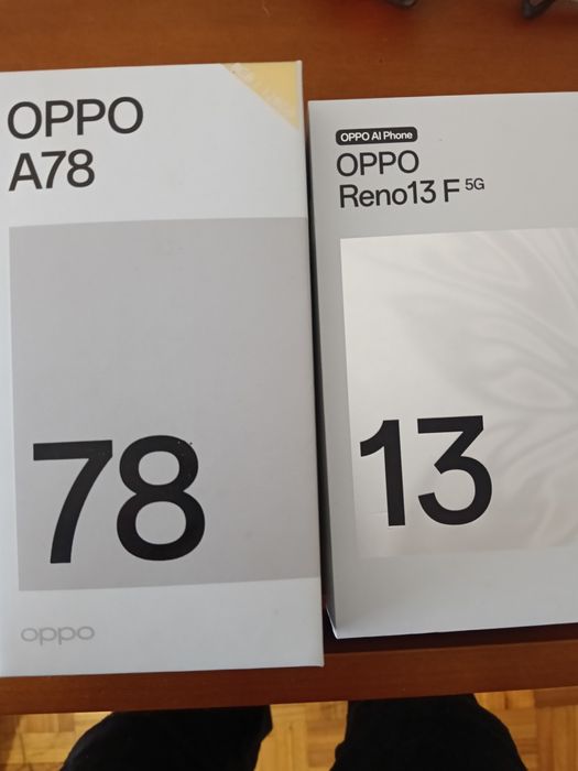 Vendo 2 oppos os 2 com ecrã partido!